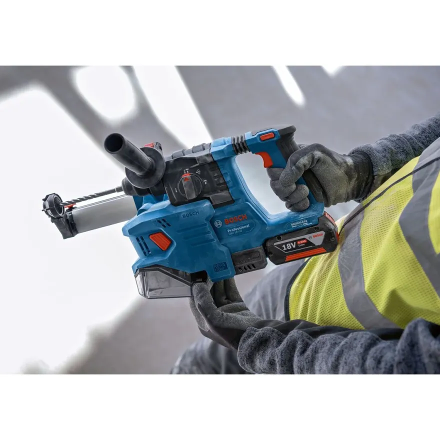 Akkuporavasara Bosch Professional GBH 18V-22 Solo, pölynpoistolla, 18V, ilman akkua + L-Boxx