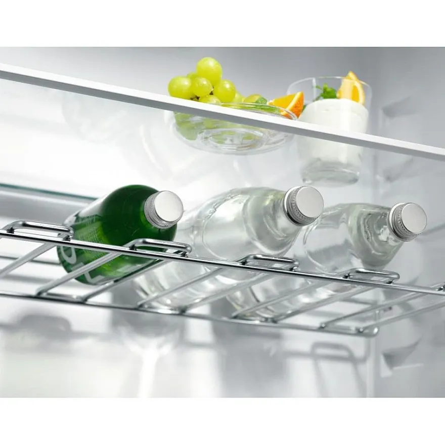 Jääkaappipakastin Electrolux Series 700 ENG7TE18S, 54.6cm, 194/62 l, integroitava