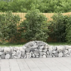 Kaarevat kivikorit, galv.teräs, eri kokoja ja pakkauskokoja