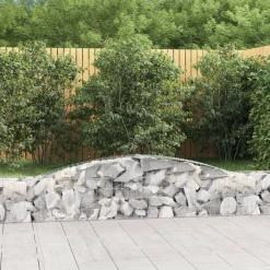 Kaarevat kivikorit, galv.teräs, eri kokoja ja pakkauskokoja
