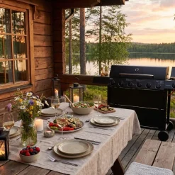 Kaasugrilli Dose Barbeque 10141, 6 poltinta, sivukeitin, musta, Verkkokaupan poistotuote