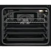 Keraaminen lattialiesi Electrolux SurroundCook Series 500 LKC74000SW, höyrytoiminnolla