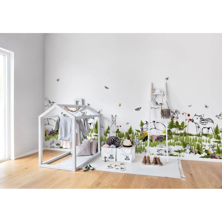 Lastenhuoneen tapetti Rebel Walls The Rabbit's Playground, non-woven, mittatilaus