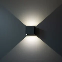 LED-ulkoseinävalaisin FTLIGHT Iina, 2x5W, eri valonvärejä, 570lm, säädettävä keila, musta