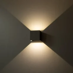 LED-ulkoseinävalaisin FTLIGHT Iina, 2x5W, eri valonvärejä, 570lm, säädettävä keila, musta