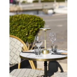 Parvekepöytä House Nordic Bistro, ø60x73cm, valurautajalustalla, valkoinen marmorikuosi/musta