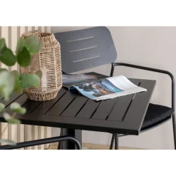 Parvekeryhmä Venture Home, 70x70cm Way-pöytä + 2 Nicke-tuolia