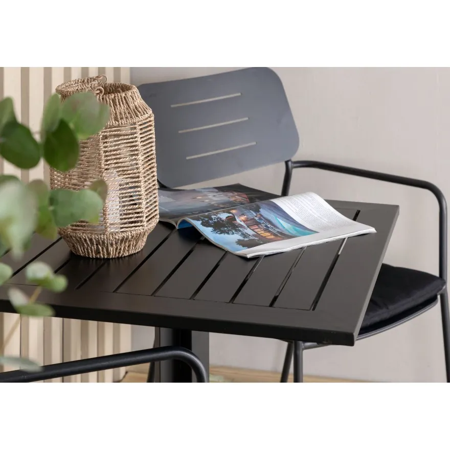 Parvekeryhmä Venture Home, 70x70cm Way-pöytä + 2 Nicke-tuolia