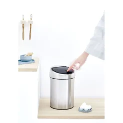 Roska-astia Brabantia Touch Bin, 3L, Matt Steel