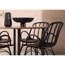 Ruokailuryhmä Venture Home, ⌀120cm Durango-pöytä + 4 mustaa Dyrön-tuolia