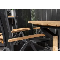 Ruokailuryhmä Venture Home, ø140cm tiikki/musta Mexico-pöytä + 6 mustaa Panama-säätötuolia
