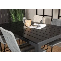 Ruokailuryhmä Venture Home, 150x90cm musta Break-pöytä + 4 harmaata, pinottavaa Lindos-tuolia