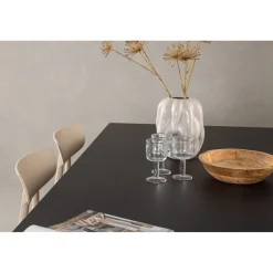 Ruokailuryhmä Venture Home, 200x100cm musta Vail-pöytä + 6 Ursholmen-tuolia