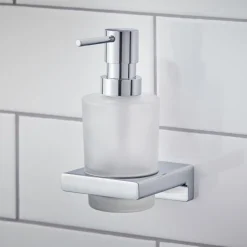 Saippua-annostelija Hansgrohe AddStoris Q, seinäasennus, eri värejä