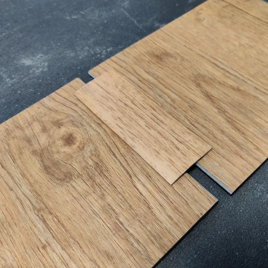 Saumalista DomusFlooring, 37x2700 mm, alumiini, tammi