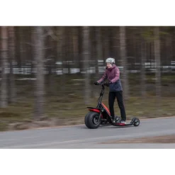 Sähköpotkukelkka Skick, 1000W, eri värejä