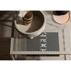 Sivupöytä Venture Home Netz