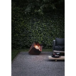 Tulipesä Eva Solo FireCube
