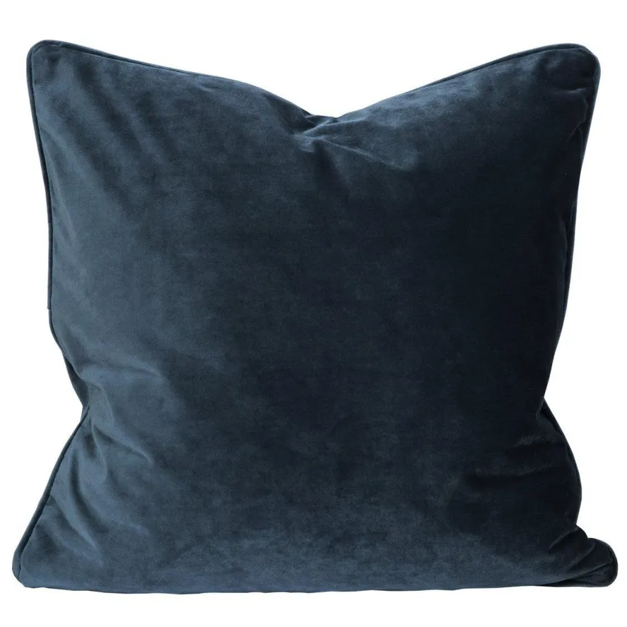 Tyynynpäällinen Svanefors Elise, 45x45/60x60cm, eri kokoja ja värejä
