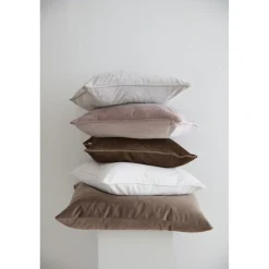 Tyynynpäällinen Svanefors Elise, 45x45/60x60cm, eri kokoja ja värejä