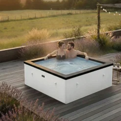 Ulkoporeallas Wave Spa Garda, 6 hlöä, 90 suutinta, WiFi, neliö, koottava, valkoinen