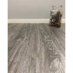 Vinyylilankku Habitas Flooring Dark Valley, jäykkäydin, askeläänieriste